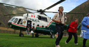 Foreign tourists arrive by helicopter to Cuzco after being evacuated by authorities from Machu Picchu on Monday. Foreign tourists arrive by helicopter to Cuzco after being evacuated by authorities from Machu Picchu on Monday.