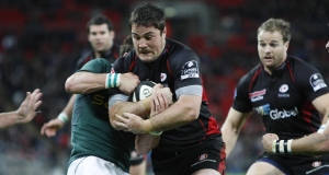 Saracens Brad Barritt runs in to score a crucial try during tonight’s contest.