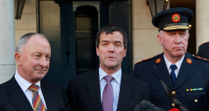 Justice Minister Dermot Ahern, Transport Minister Noel Dempsey and Garda Commissioner Fachtna Murphy at the launch in Dublin today of the mobile road safety camera network.